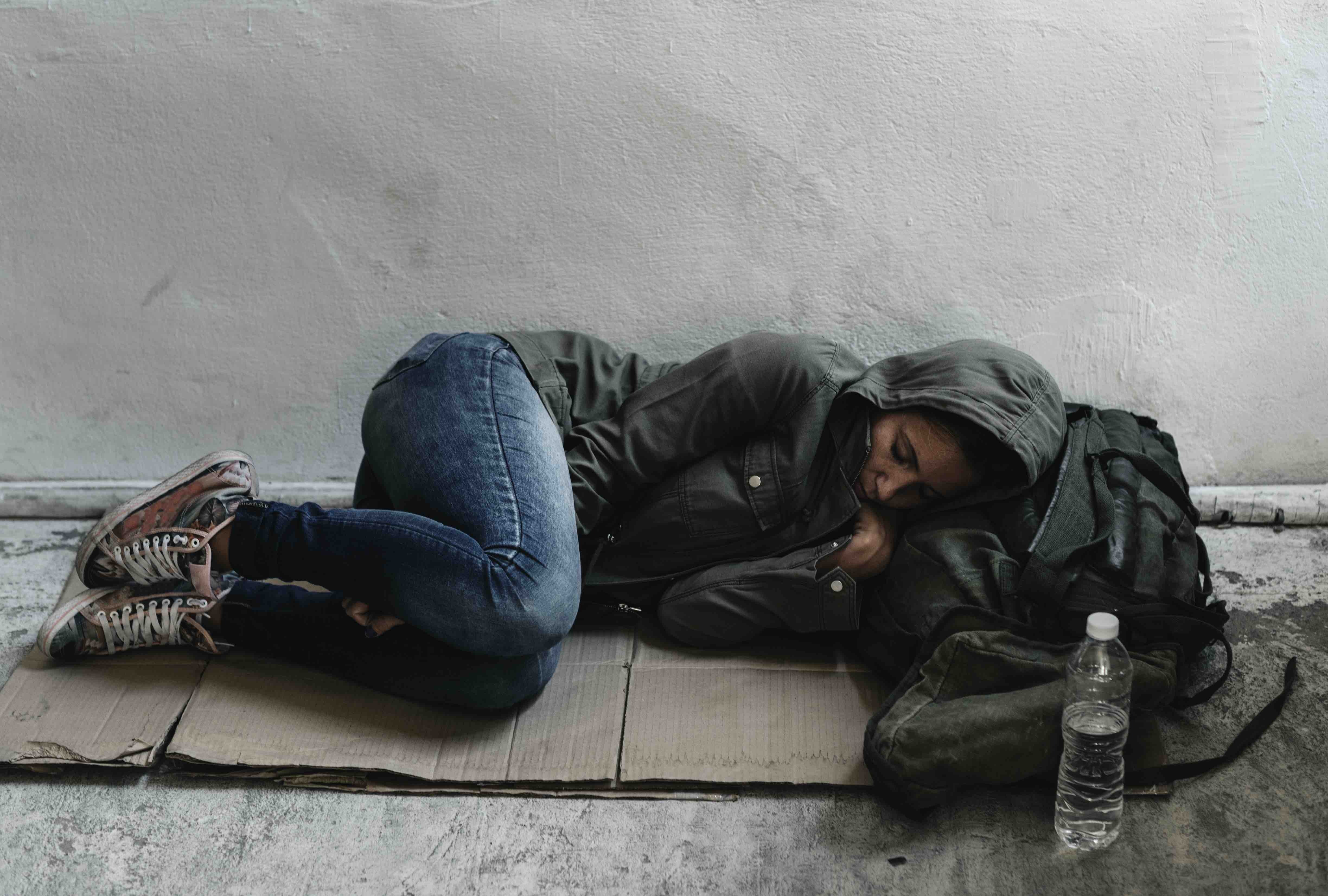 Homeless Woman 2022 04 07 13 07 16 Utc